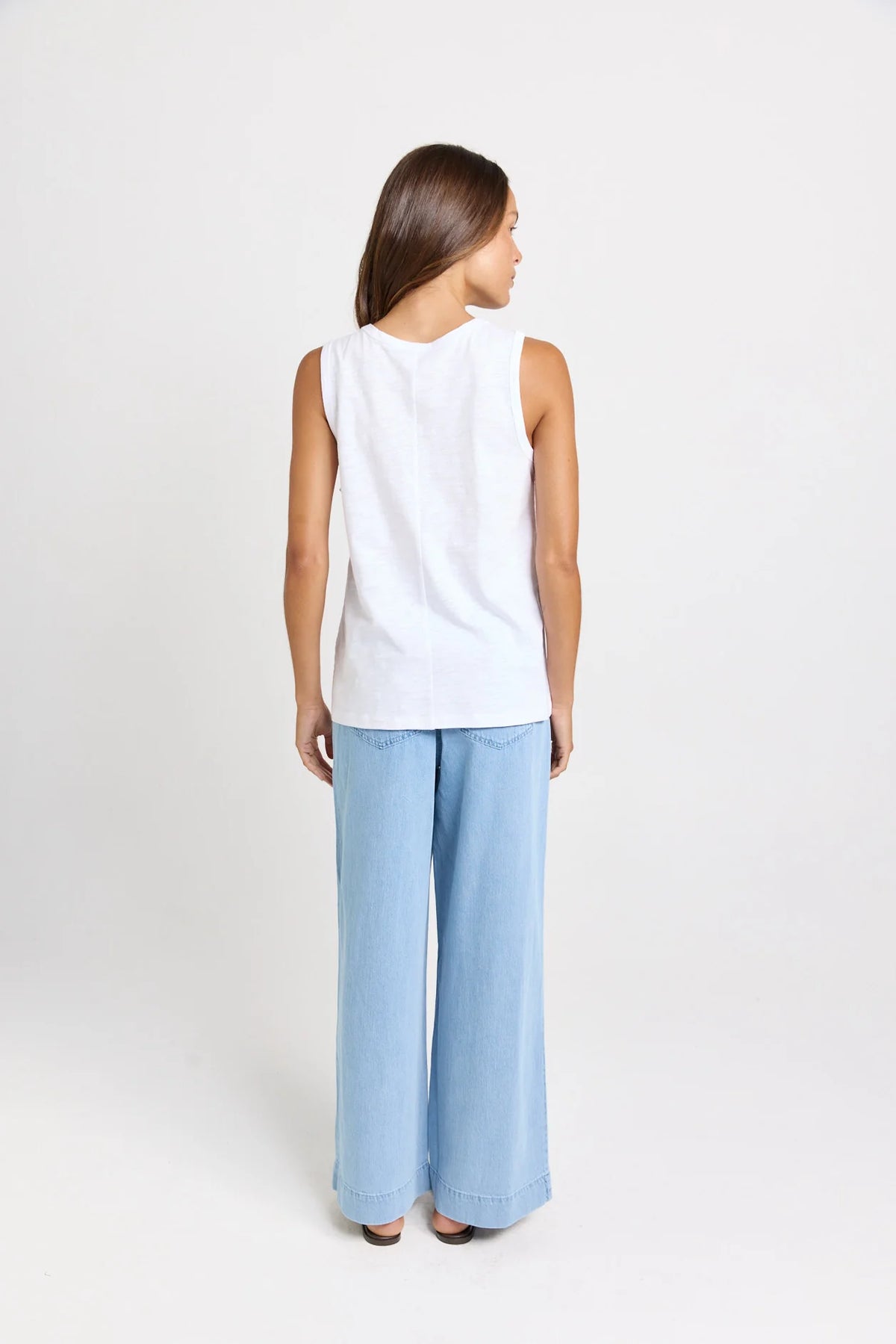 BETTY BASICS Rory Slub Tank - White