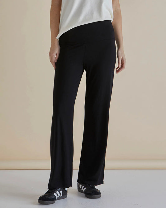 BETTY BASICS Houston Relaxed Pant - Black
