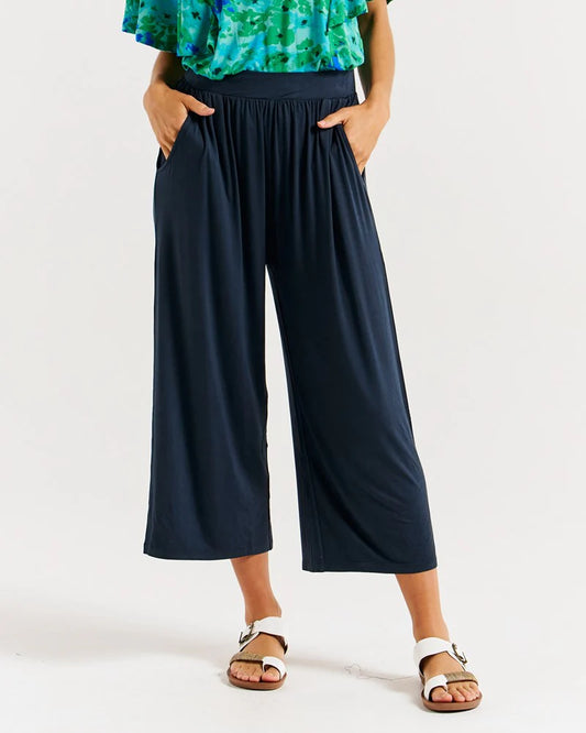 BETTY BASICS Athena Cropped Pant - Petrol