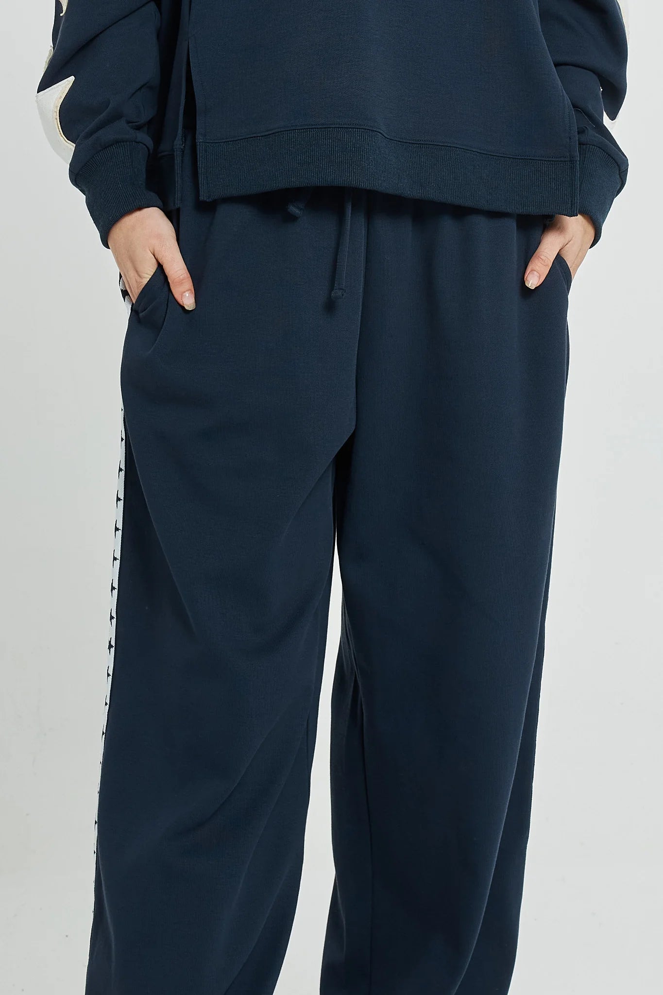 BETTY BASICS Saskia Trackpant - Navy