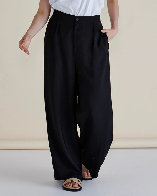 BETTY BASICS Zander Pant - Black