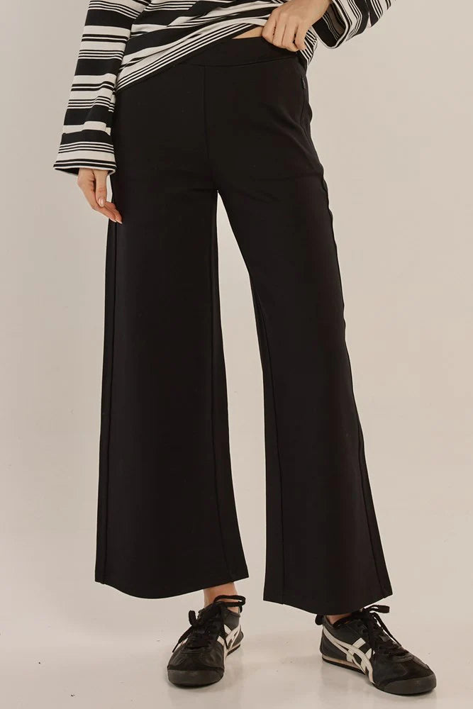 BETTY BASICS Wynn Wide Leg Ponte Pant - Black