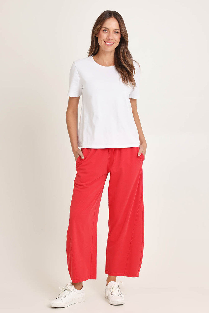 BETTY BASICS Barrel Leg Sweatpant - Red