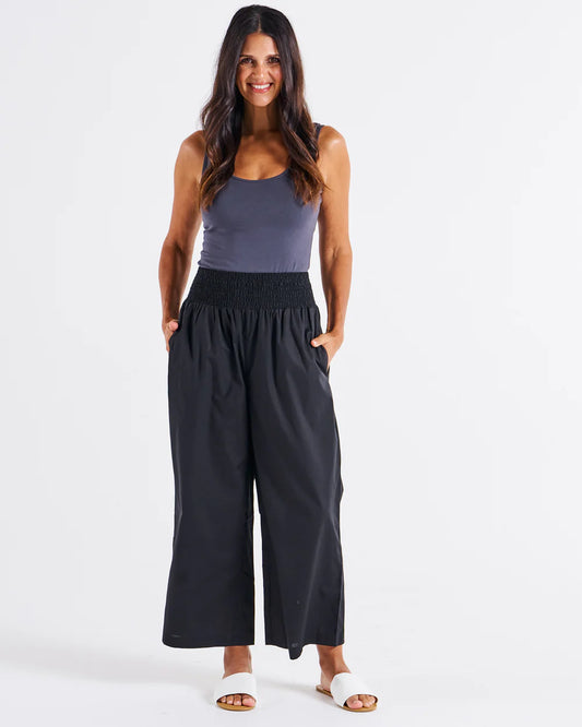 BETTY BASICS  Sevilla Wide Leg Cotton Pant-Black