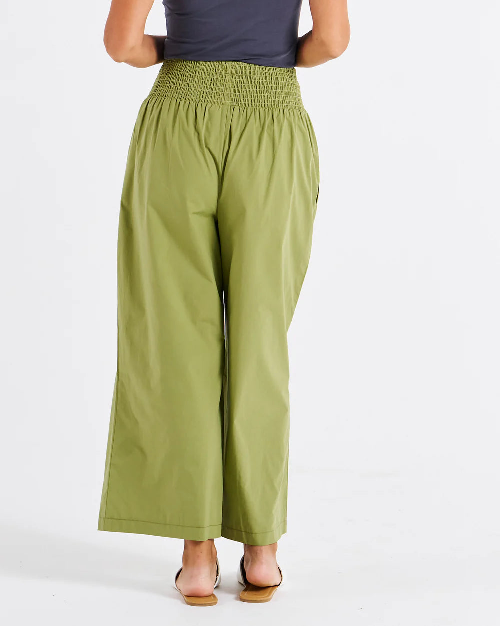 BETTY BASICS  Sevilla Wide Leg Cotton Pant-Pistachio