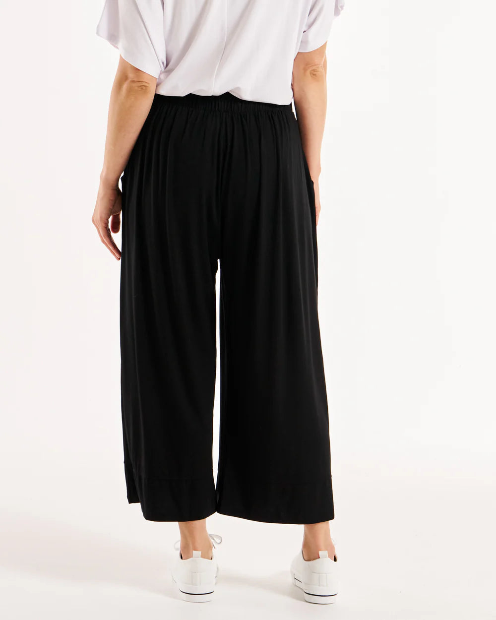 BETTY BASICS Astrid Bamboo Wide Leg Pant - Black