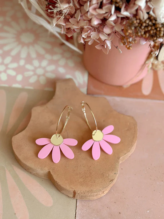 FOXIE COLECTIVE Jumbo Daisy Hoop Earrings - Candy Pink & Gold