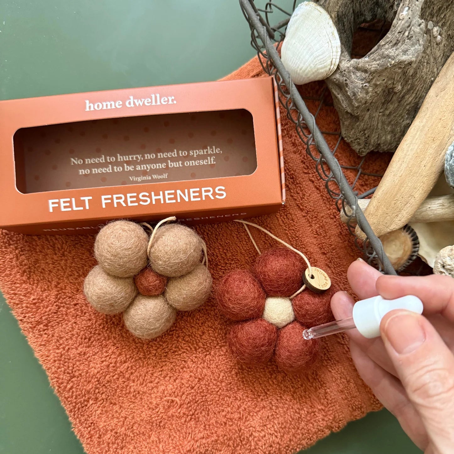 HOME DWELLER Felt Fresheners - Creamy Caramel