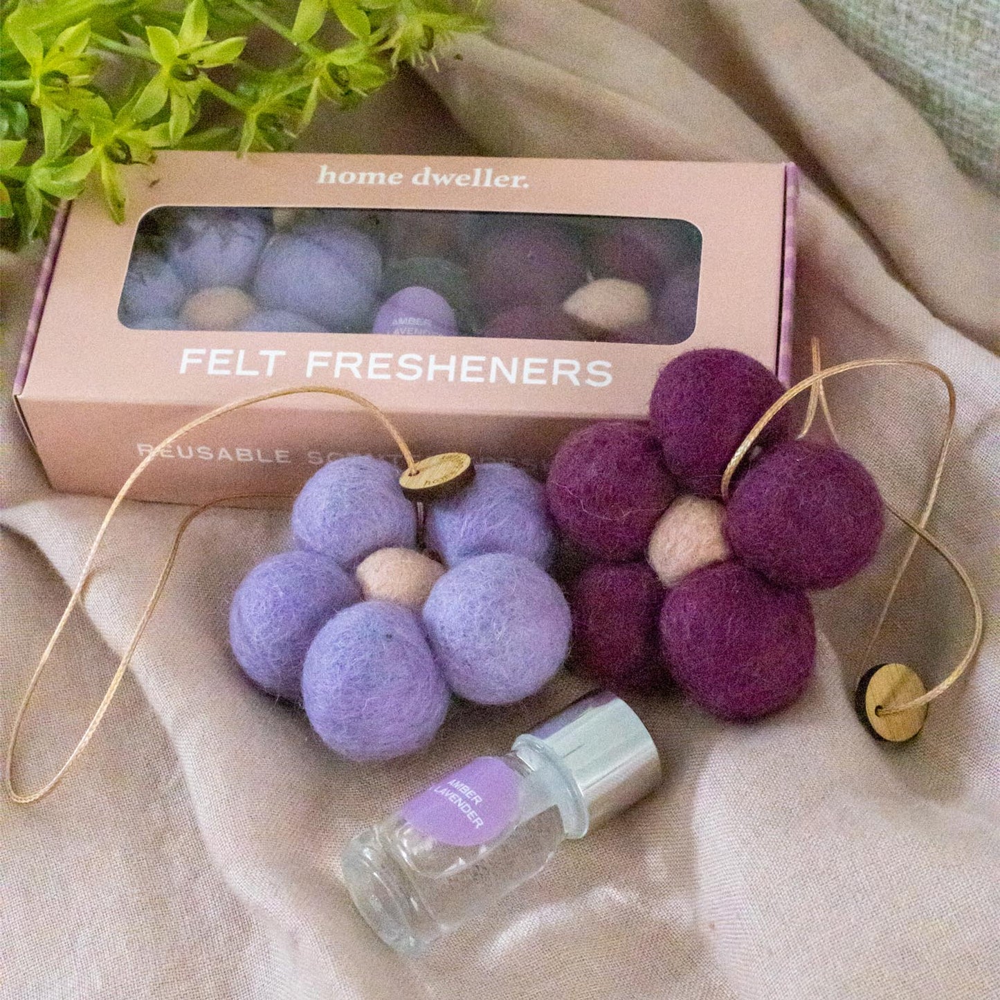 HOME DWELLER Felt Fresheners - Amber & Lavender