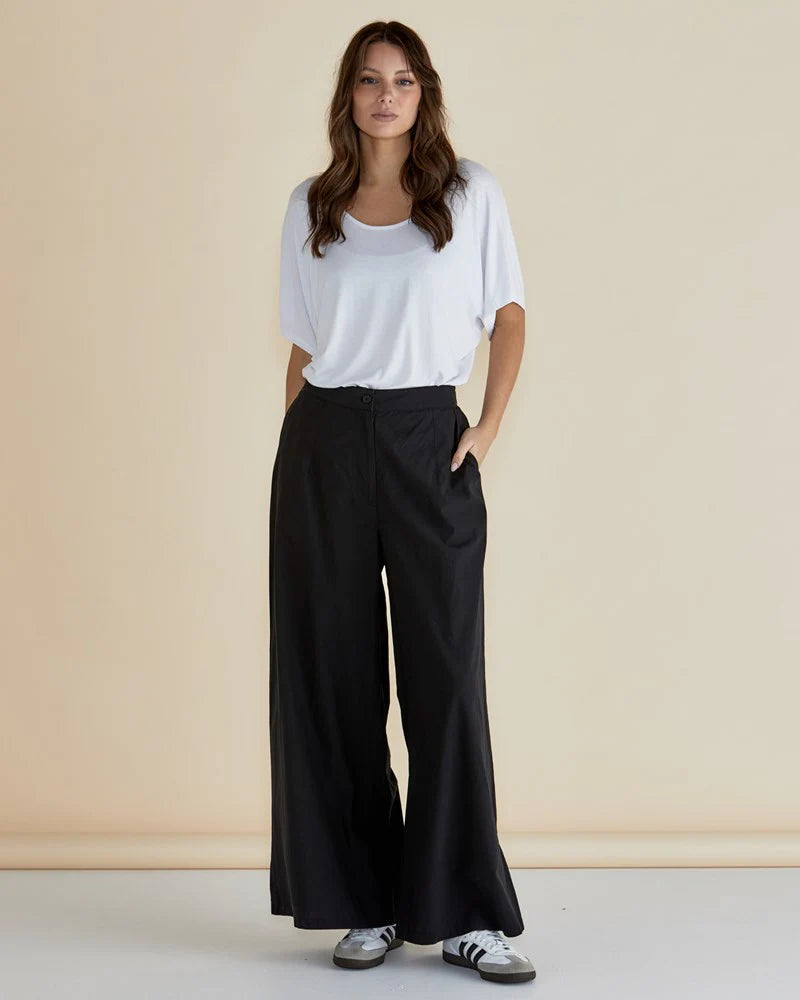 BETTY BASICS Wendy Wide Leg Pant - Black