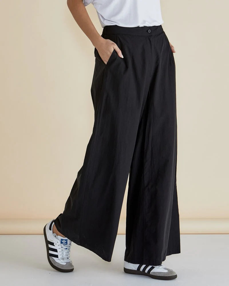 BETTY BASICS Wendy Wide Leg Pant - Black