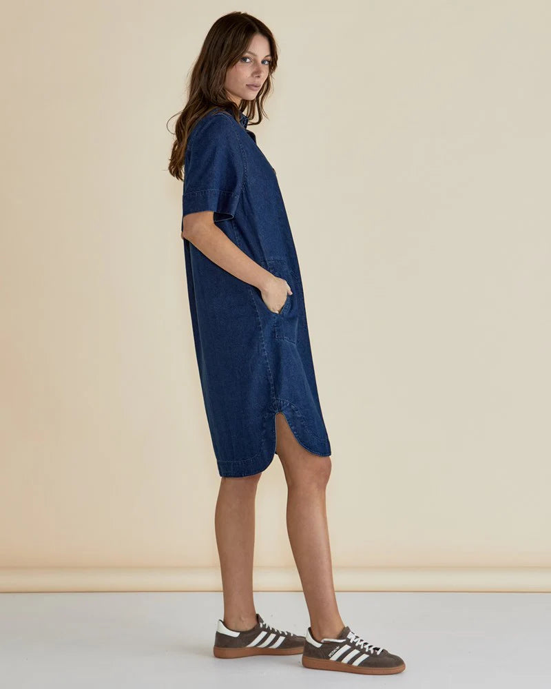 BETTY BASICS Dawson Demin Dress - Vintage Wash