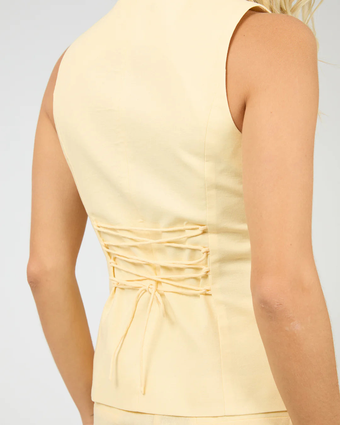AAE Alessa Linen Vest - Yellow