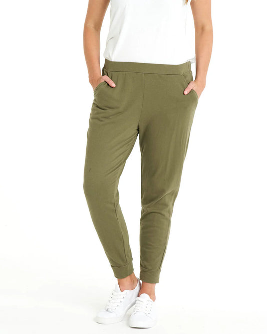 BETTY BASICS Lindsay Jogger - Khaki