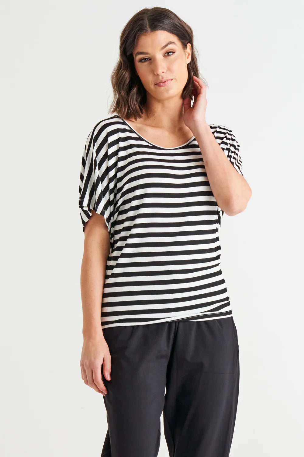 BETTY BASICS Maui Tee - Black/white Stripe