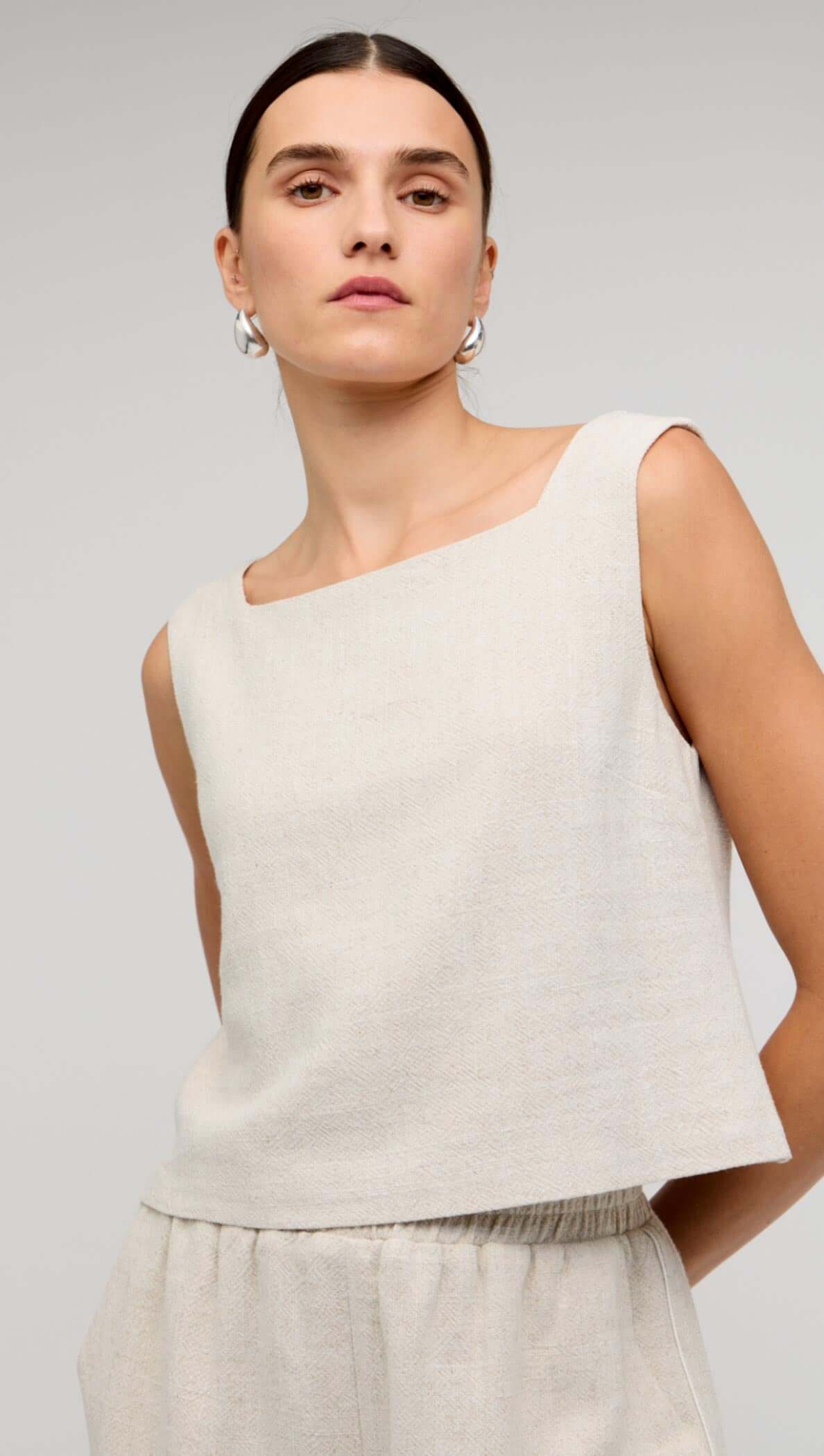 STAPLE THE LABEL Sienna V Back Top