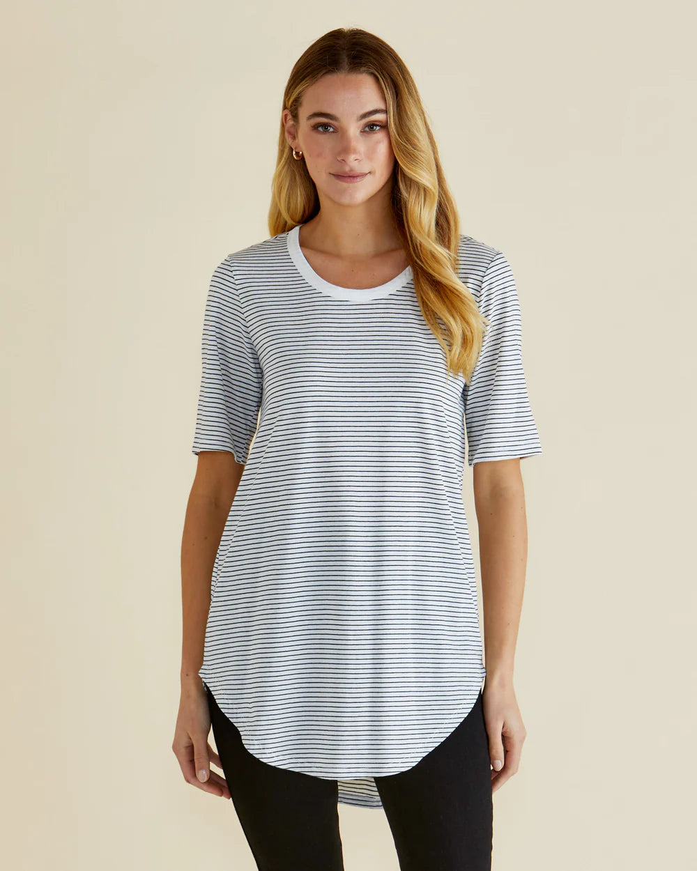 BETTY BASICS Ariana Tee - White/Black Stripe