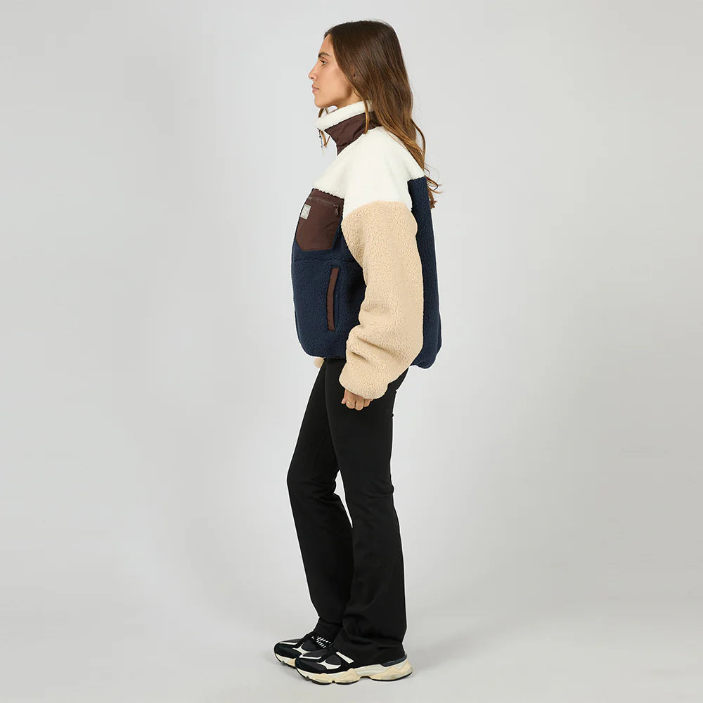 AAE Carson Panel Sherpa - Ink