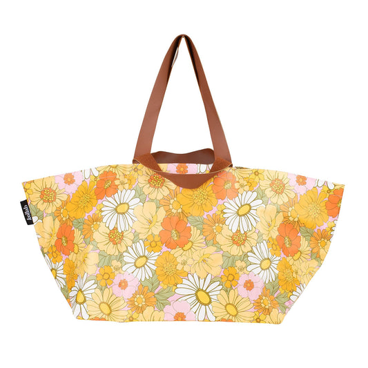 KOLLAB Beach Bag Daisy Bouquet