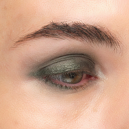 LUK BEAUTIFOOD Luminous Eye Crayon - Olive